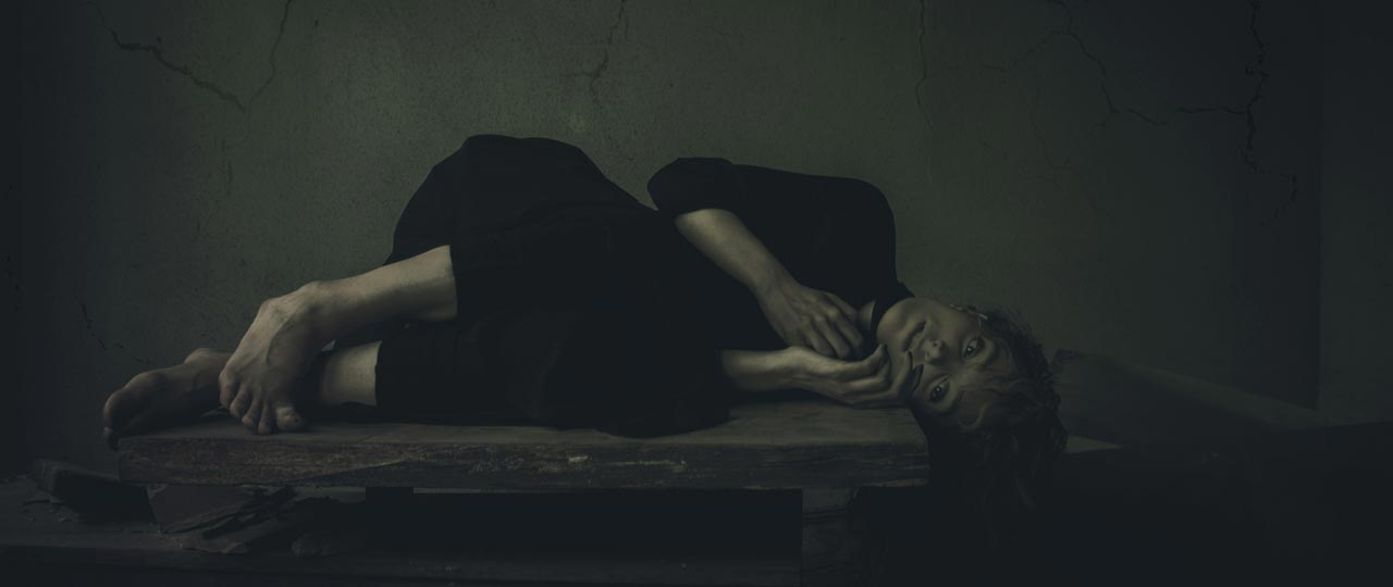 Trauma jednorazowa i trauma rozwojowa, jak zrozumieć ich różnicę